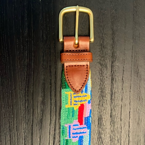 Townley Collection brand new men’s needlepoint belt.
